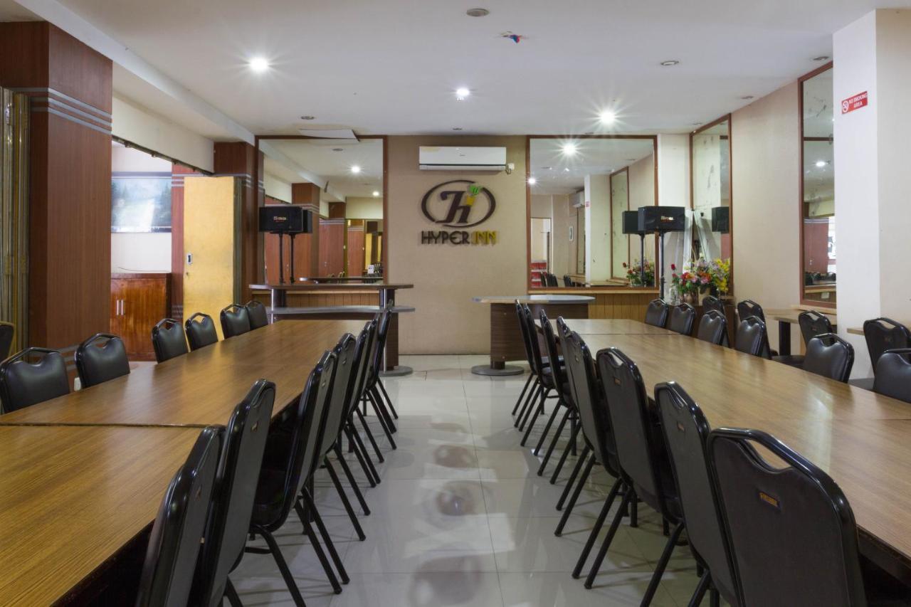Hotel Reddoorz @ Paskal Hyper Square Bandung Exterior foto